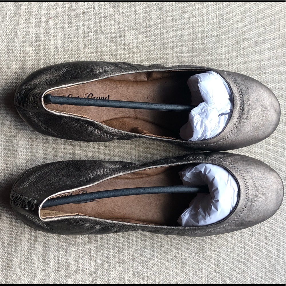 Lucky brand metallic/copper flats size 8